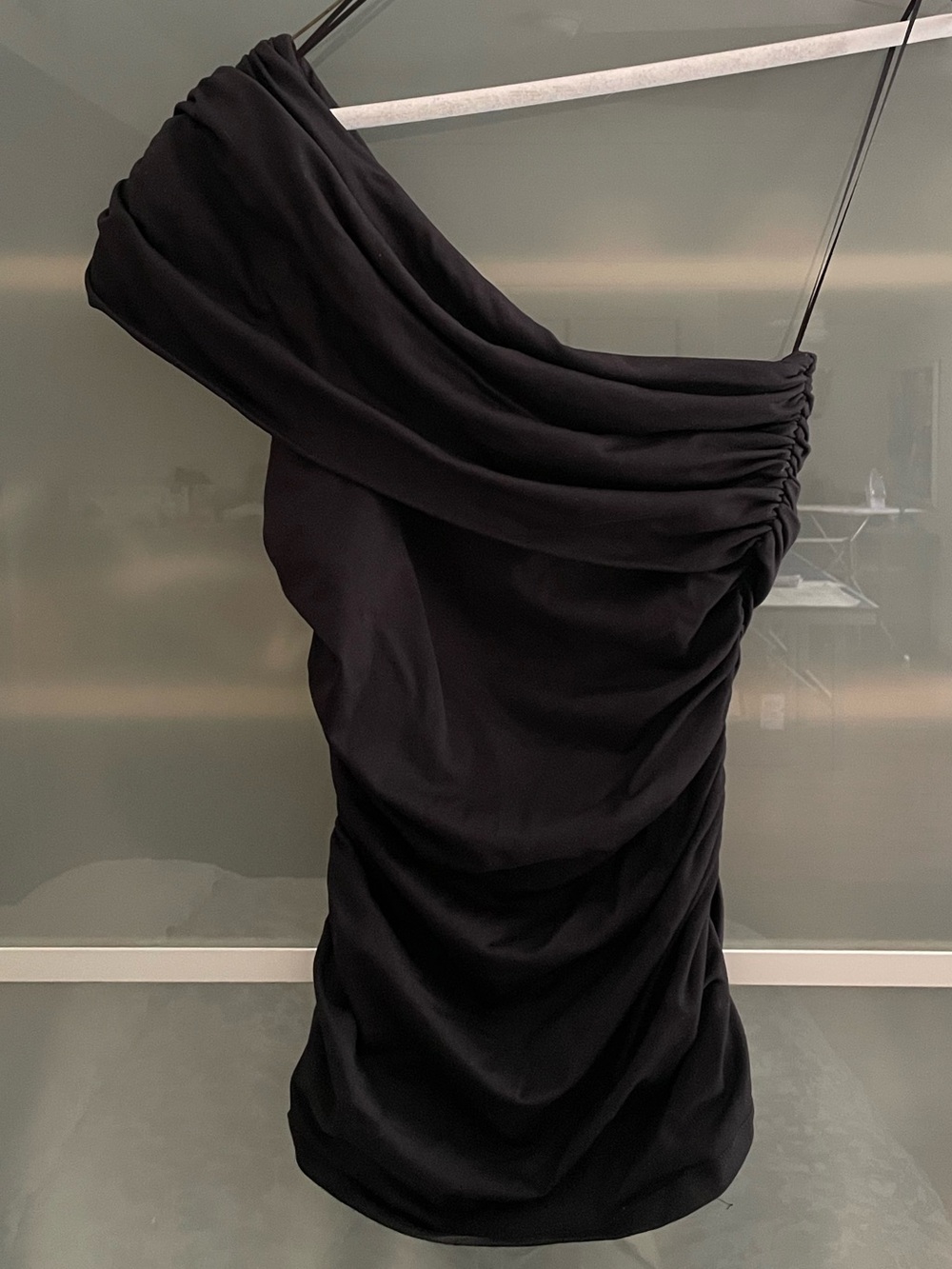 Susana Monaco Black One-Shoulder Ruched Top